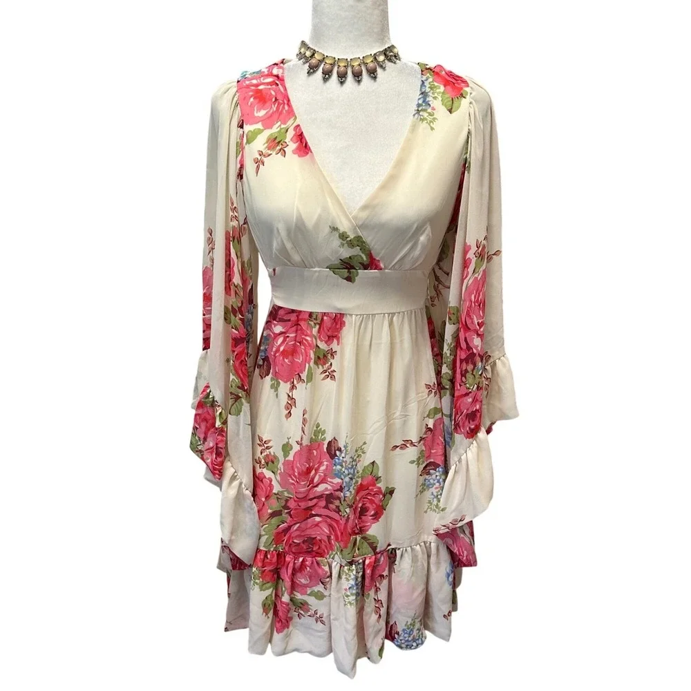 Betsey Johnson preowned excellent